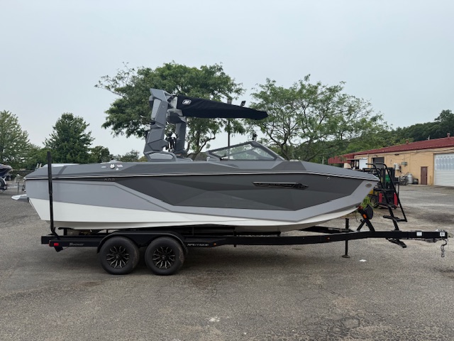 2025 Nautique G23 Icon